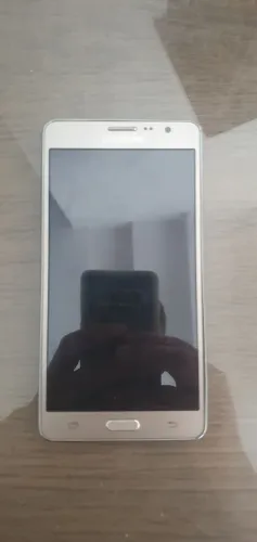 Vendo samsung  j7 prime semi novo 