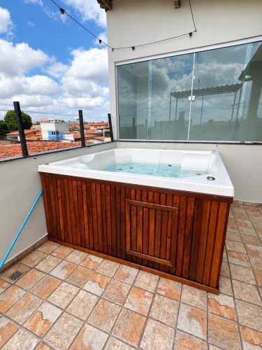 Banheira /jacuzzi c hidromassagem