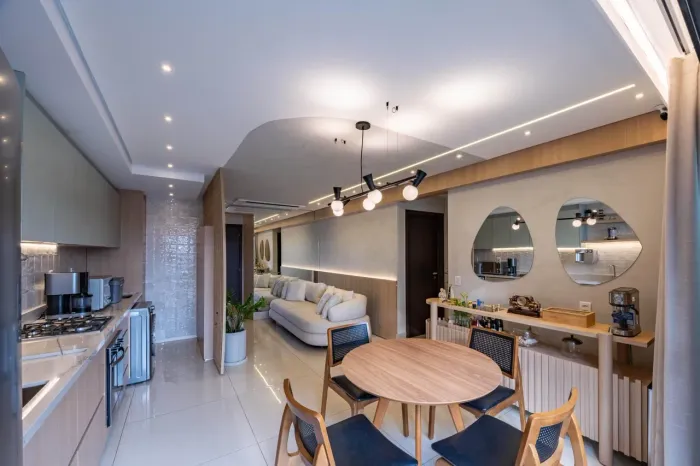 Apartamento mobiliado para locação no Spot Marista com 81 m² e 2 suítes