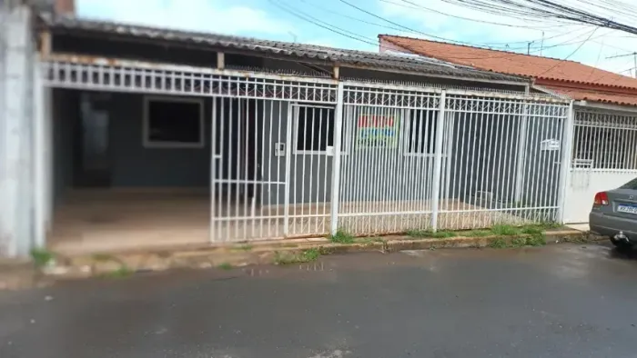 CASA À VENDA - QNP 28 CONJUNTO N CASA 27 - CEILÂNDIA/DF
