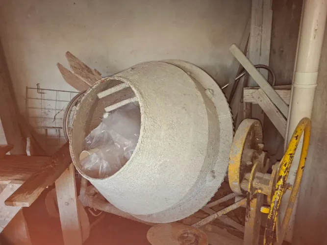 Betoneira de 550 litros