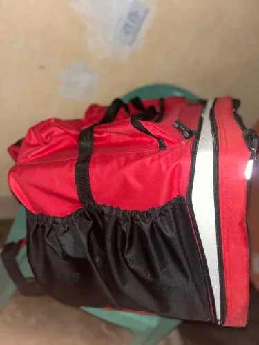 Vende-se beg usada. Usei apenas uma só vez