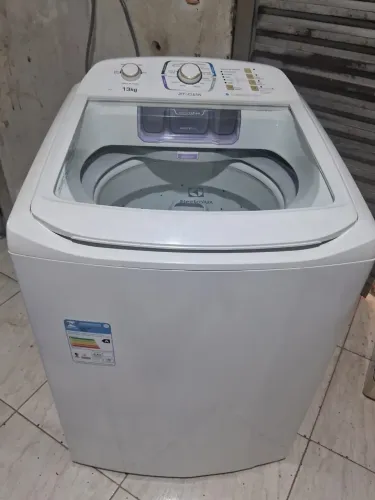 Máquina de lavar Electrolux 13kg