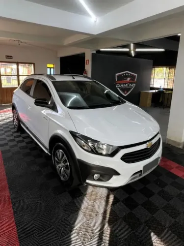 Chevrolet Onix Activ 1.4 8V Flex Aut. 4P 2017