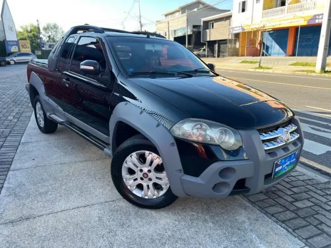 Fiat Strada Working 1.8 MPI 8V 103cv CE 2011
