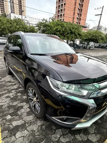 Mitsubishi Outlander Comfort 2.0 16V Aut. 2018