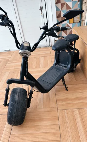 VENDO CICLOMOTOR X7- 1500W