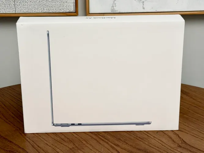 MacBook Air 13 Polegadas M4 24GB 512SSD SKY BLUE - Novo/Lacrado