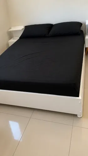 Cama de Casal Branca