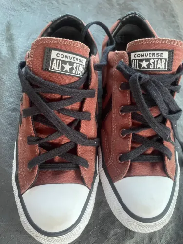 Tênis converse