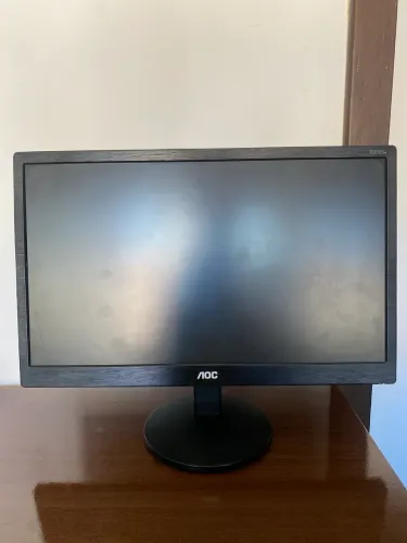 Monitor AOC 18,5 LED HDMI e VGA