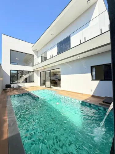 Casa em Condomínio a Venda, Portal Ville Jardim Europa no bairro Ville Jardins, cidade de 