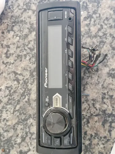 Vendo rádio PIONEER - preco de desapego