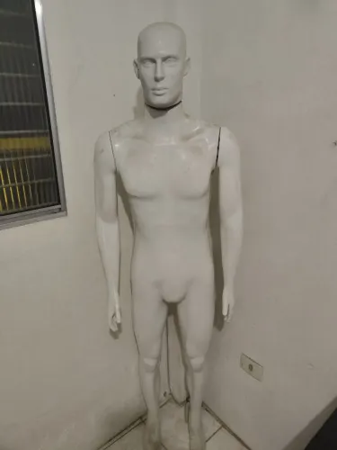 Manequim masculino