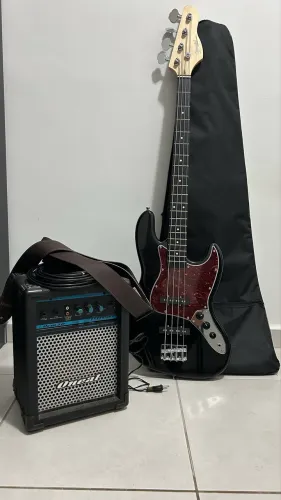 CONTRA BAIXO ELÉTRICO GIANNINI GB-100 BK/TT, COM AMPLIFICADOR E ACESSÓRIOS 