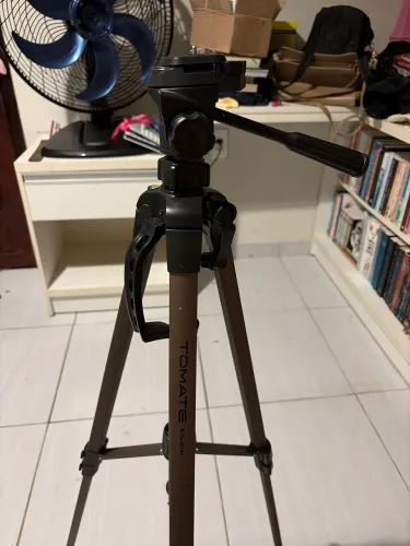 Tripé para câmeras (ACEITO OFERTAS)