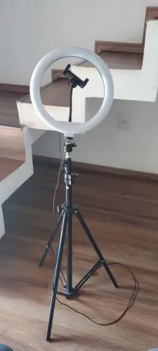 Anel de led com tripé
