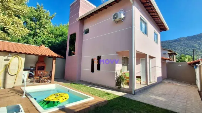 Casa à venda com 3 Quartos Fazendinha Piratininga, 141 m² Niterói/RJ