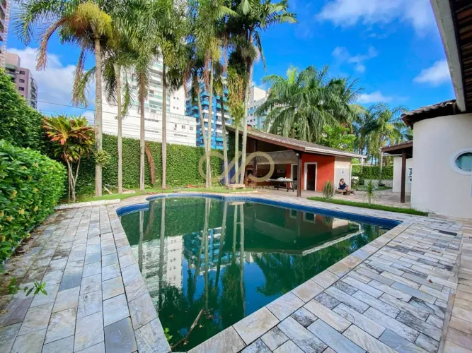 Casa Terrea Alto Padrão - Canto do Forte - Praia Grande