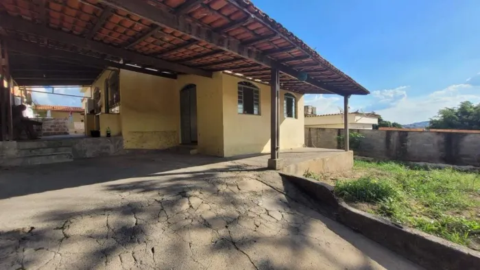 Casa à venda, 5 quartos, 2 vagas, Monte Azul - Belo Horizonte/MG