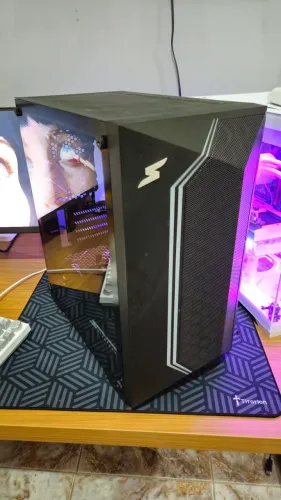 Gabinete gamer SuperFrame
