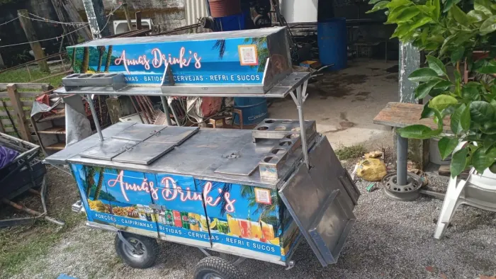 Carrinho para venda de bebidas 