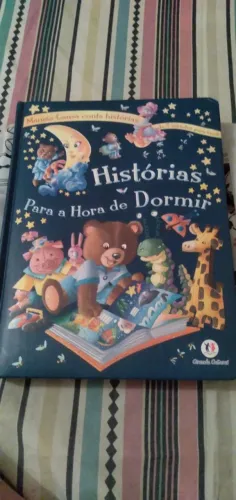 Livro de histórias infantil
