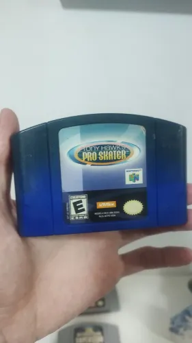 Fita original azul de Tony Hawk's Pro Skater para Nintendo 64