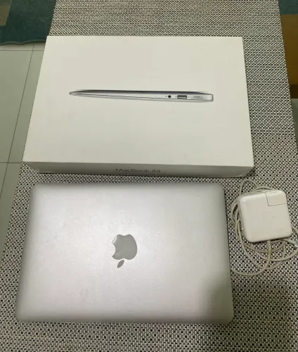 MacBook Air 11 2015 - Leve, Rápido e Conservado
