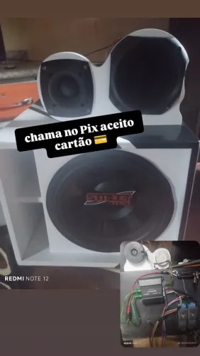 caixa trio de 12 com módulo Stetsom  só ligar na tomada aceito cartão ?