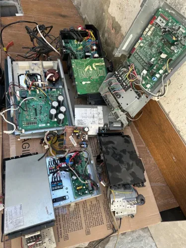 Placas e ventiladores de ar condicionado