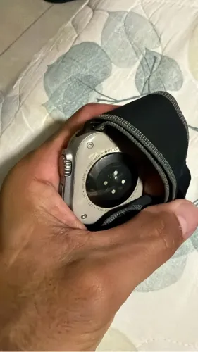 Apple Watch Ultra 1