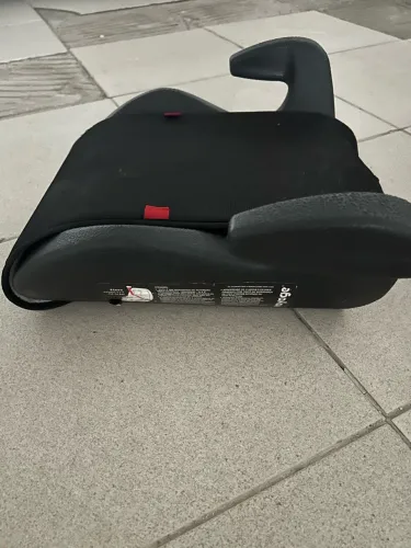 Assento elevado para carro