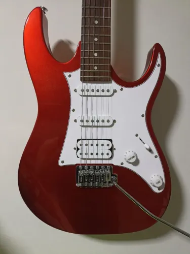 Guitarra ibanez RG GIO GRX40 vermelha (candy Apple) verniz brilhante