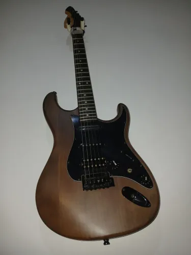 Guitarra JA-3
