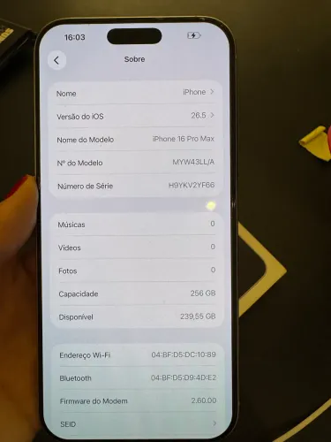 iPhone 16 Pro Max