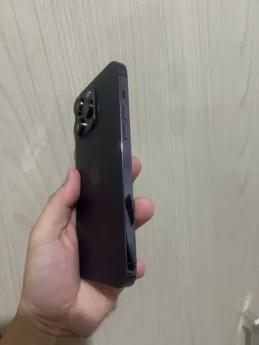iPhone 14 Pro Max 128 lê a descrição