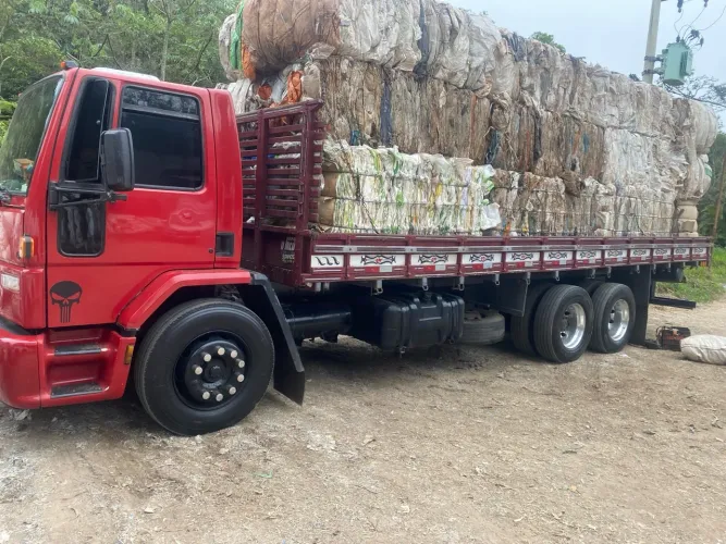 Vende.se Ford cargo. 1722