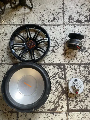 Vendo grave 12 selenium 2+2 com caixote