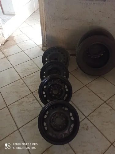 Aro 13 e 14 da Fiat e da Ford R$180 o par