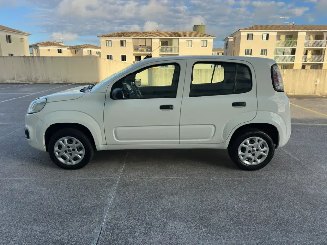 Fiat Uno Attractive 1.0 EVO Fire Flex 8V 5P 2016