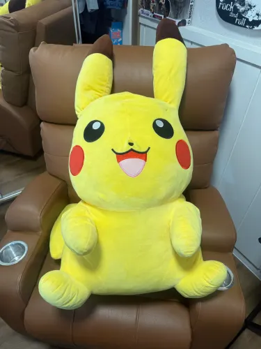 PIKACHU PELÚCIA GIGANTE