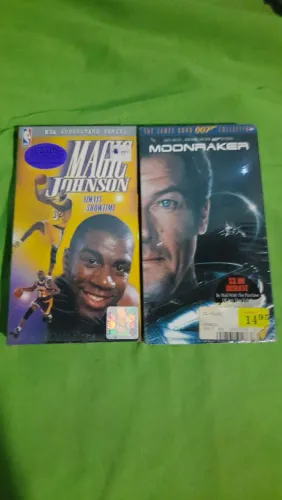 VHS 007 e NBA Magic Johnson em inglês 