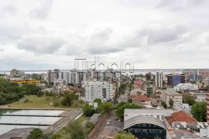 Cobertura em Menino Deus com 302.63 m² , 4 quarto(
