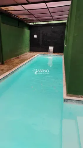 Casa com piscina a venda no Bairro Serra Verde, Barbacena, MG