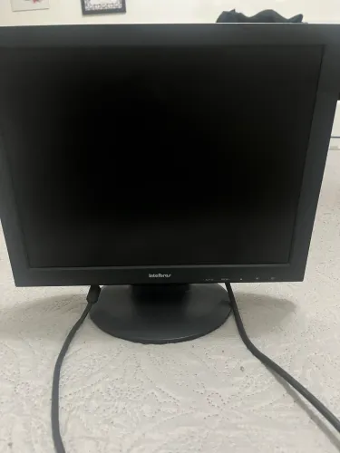 Monitor LCD Intelbras