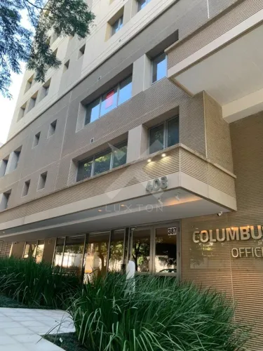 Sala comercial para comprar no bairro Moinhos de Vento!