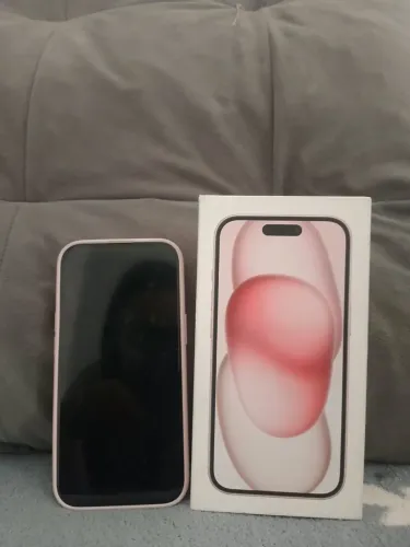 VENDO IPHONE 15 128 GB ROSA COM NOTA FISCAL