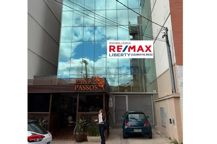 Prédio com 4 andares 600 m² de área no Alto do Passos - Rua Padre João Emilio