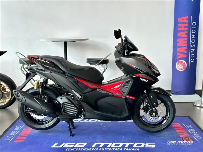YAMAHA AEROX 160 ABS